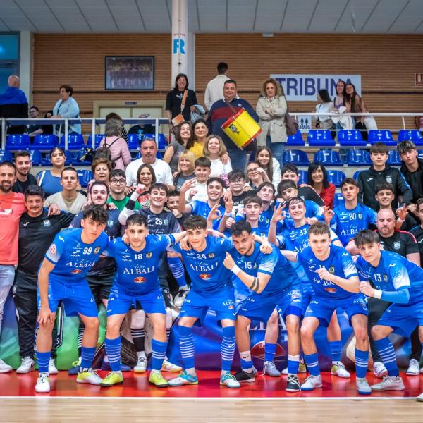 RESUMEN DE LA JORNADA EN LA BASE AZULONA 