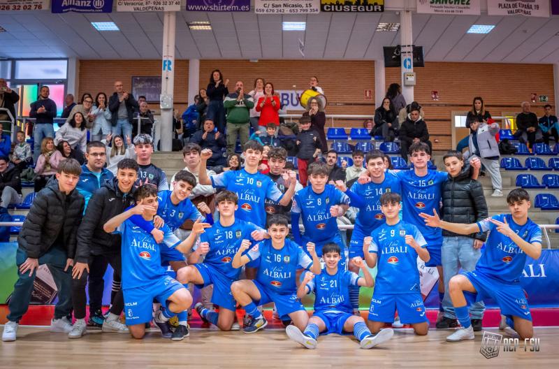 RESUMEN DE LA JORNADA EN LA BASE AZULONA 