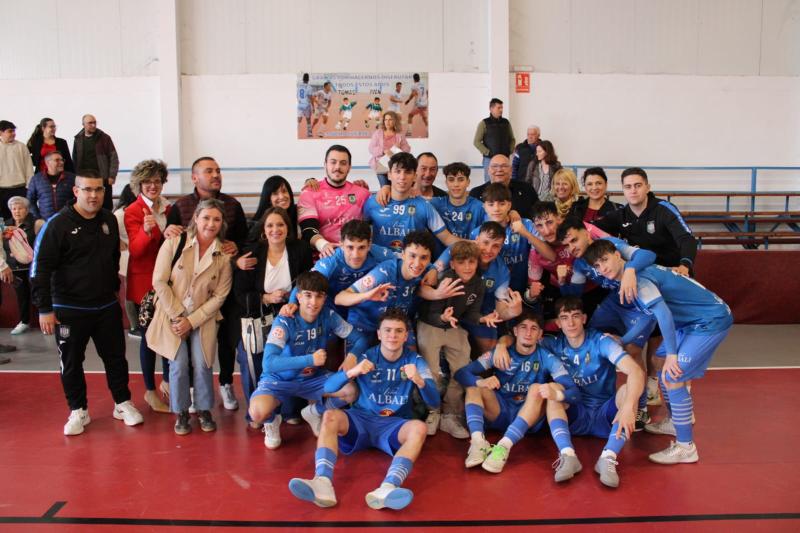RESUMEN DE LA JORNADA EN LA BASE AZULONA: EL VALDEPEÑAS B ACABA DE LA MEJOR FORMA