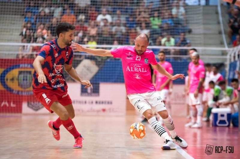 El Via Albali Valdepeas se lleva su trofeo