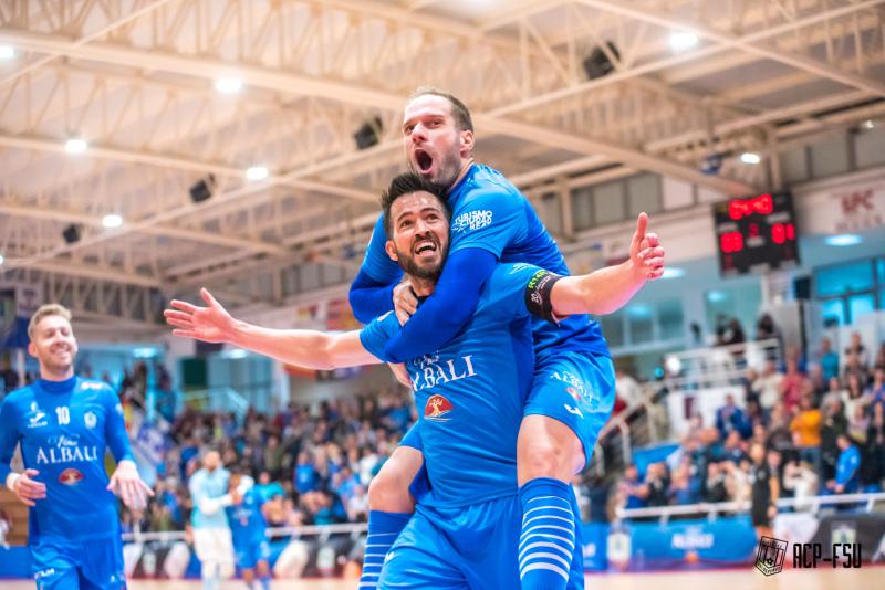 5-2| EL VIÑA ALBALI VALDEPEÑAS RECUPERA LA SONRISA EN CASA