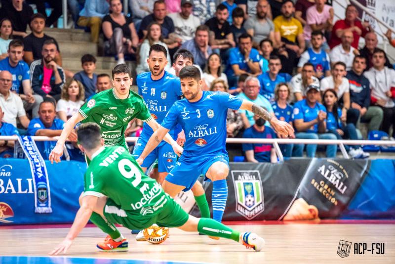 2-3| PINCHAZO DEL VIA ALBALI VALDEPEAS EN CASA