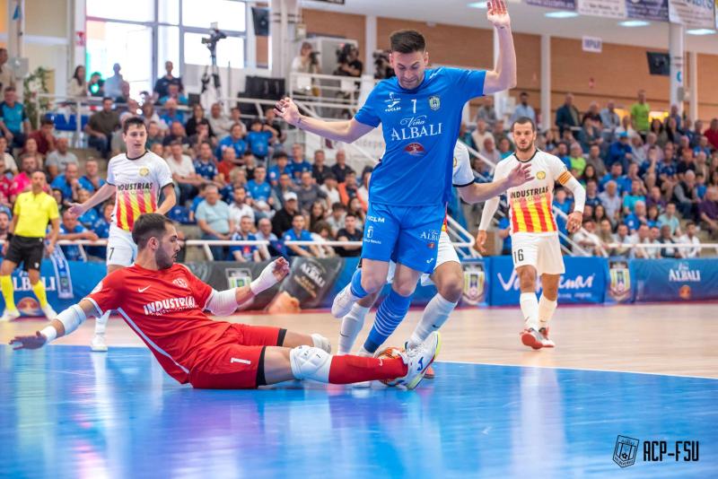 El Via Albali Valdepeas vuelve a la senda del triunfo