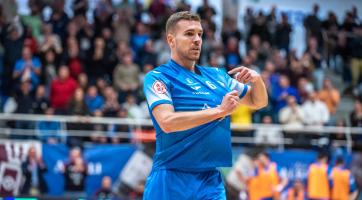 COMUNICADO OFICIAL | ALBERTO RENUEVA POR UNA TEMPORADA