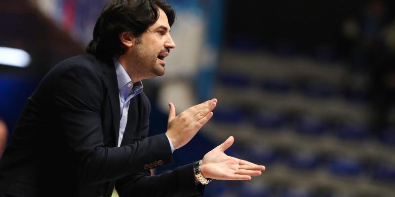 COMUNICADO OFICIAL | MARLON VELASCO, NUEVO ENTRENADOR DEL VIA ALBALI VALDEPEAS