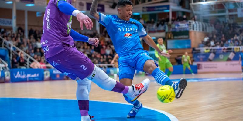 4-3 | EL VIA ALBALI VALDEPEAS FIRMA UNA REMONTADA DE PRESTIGIO