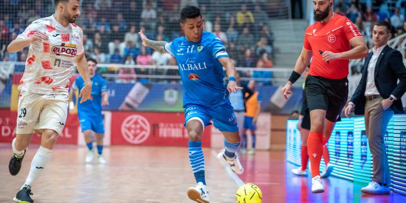 1-3 | EL VIA ALBALI VALDEPEAS NO CONSIGUE SUMAR EN CASA