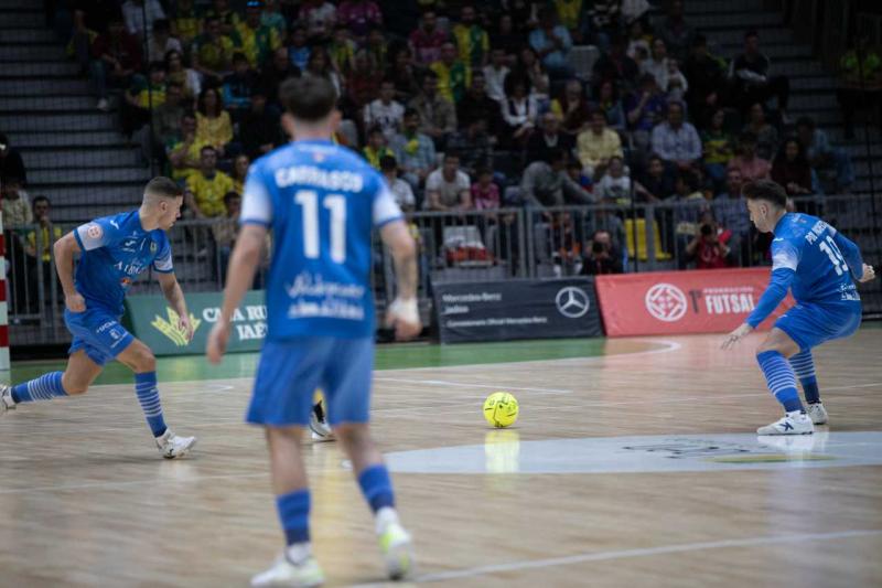 9-3 | ABULTADA DERROTA EN JAN