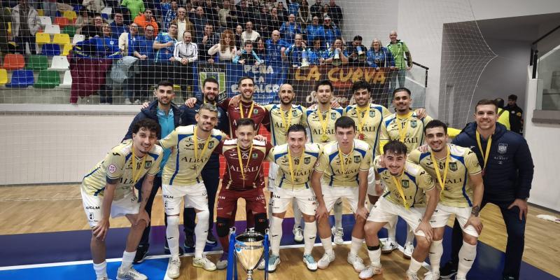 CR�NICA | El Vi�a Albali Valdepe�as conquista el Trofeo JCCM