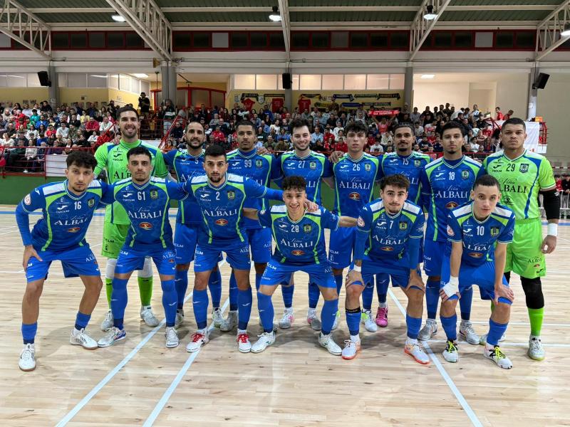 3-4 | EL VI�A ALBALI VALDEPE�AS SE METE EN LA FINAL DEL TROFEO JCCM