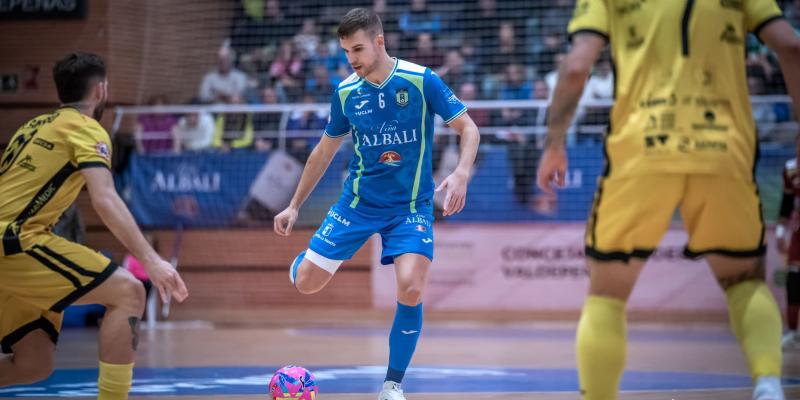 PREVIA | Salida a Pe��scola para el Vi�a Albali Valdepe�as